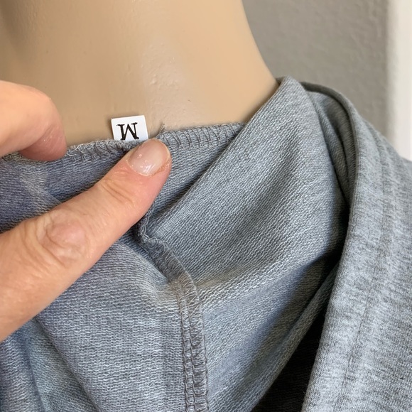 No label - Picture 4 of 6